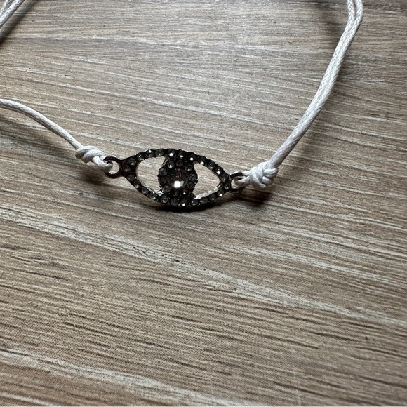Evil eye bracelet - Picture 2 of 3